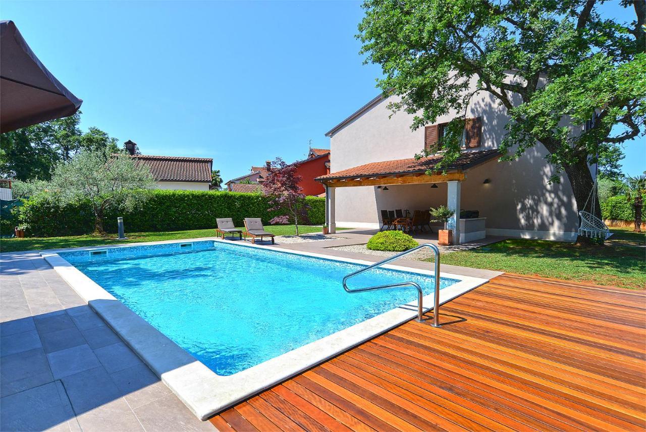 Apartments Marija 1089 Porec Bagian luar foto